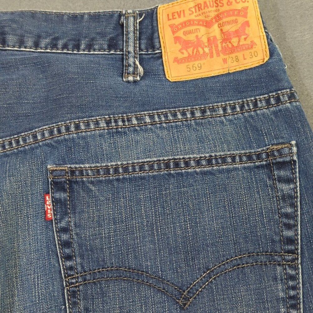 Levi's Jeans Men's 38x30 Fits 38x27 Blue 569 Loose Straight Denim